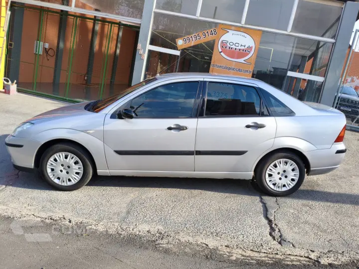 Focus Sedan 1.6 4P