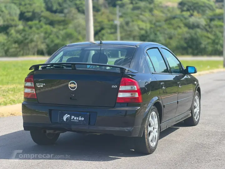 ASTRA 2.0 MPFI Advantage 8V