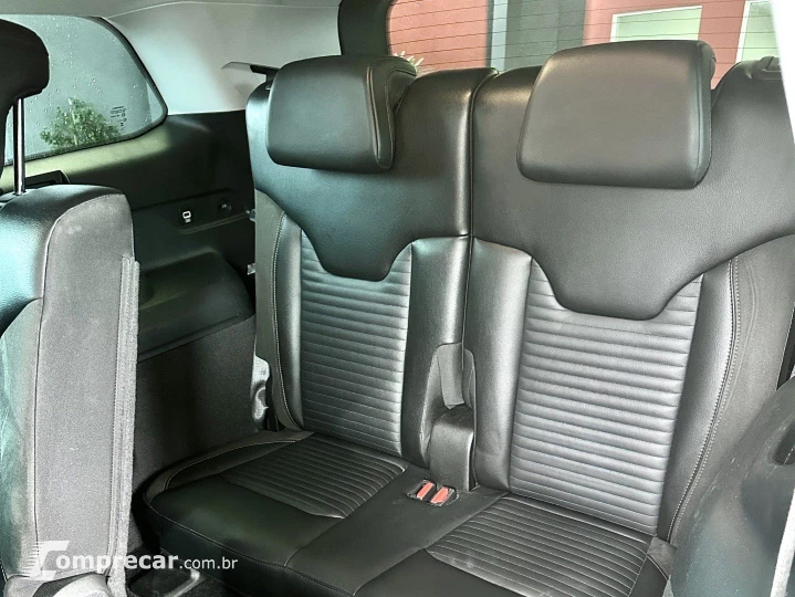 COMMANDER 1.3 T270 TURBO FLEX LIMITED AT6