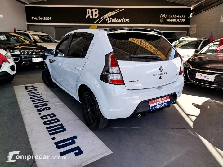SANDERO 1.6 GT Line Limited