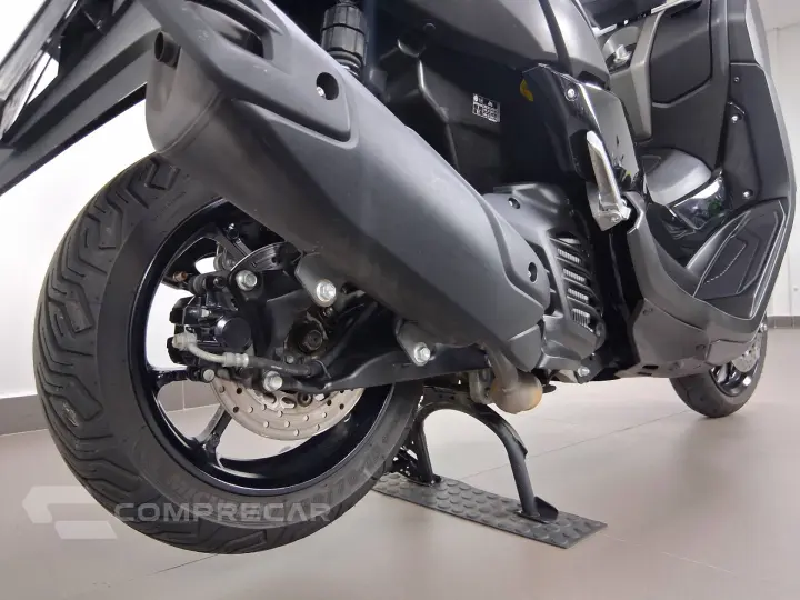 YAMAHA NMAX CONNECTED 160 ABS