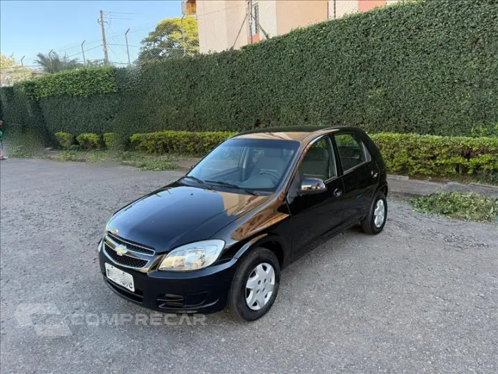CELTA 1.0 MPFI LT 8V