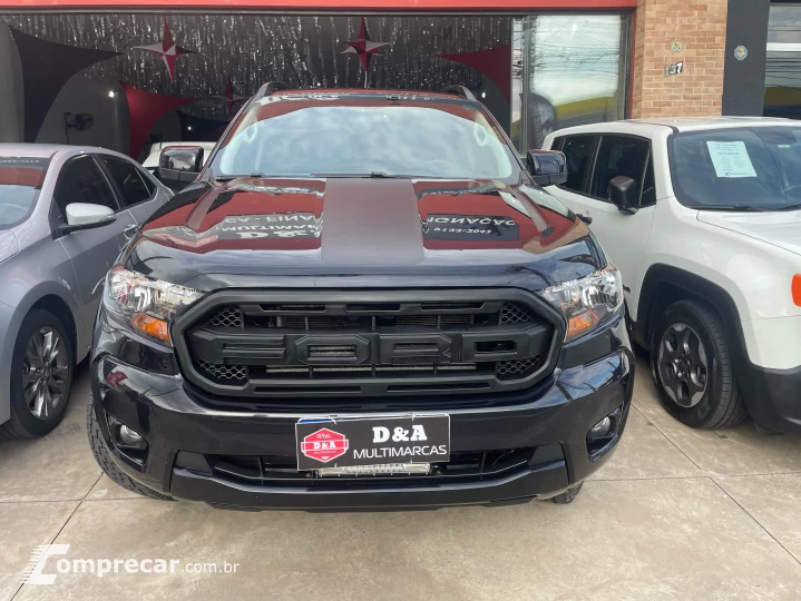 RANGER 2.2 Black 4X2 CD 16V