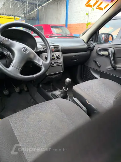 CORSA 1.0 MPFI Classic 8V