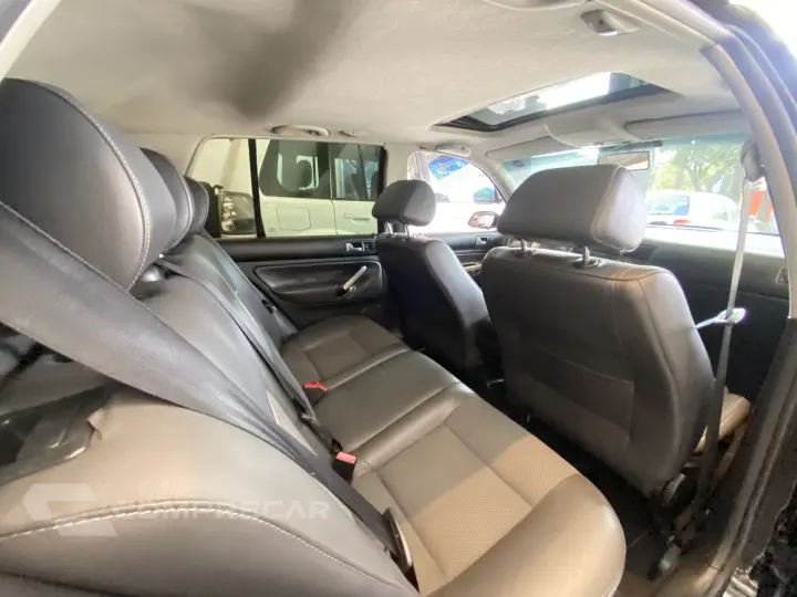 GOLF 2.0 MI GT 8V
