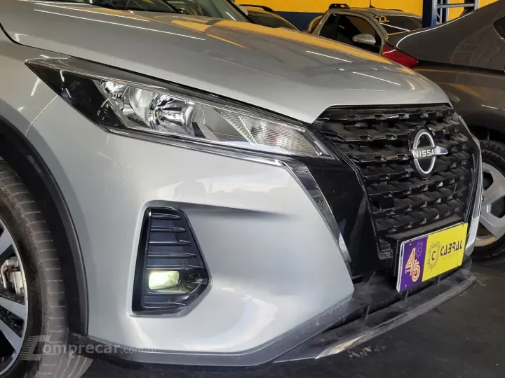 KICKS Advance 1.6 16V Flex Aut.