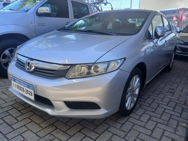 CIVIC - 1.8 LXS 16V 4P MANUAL