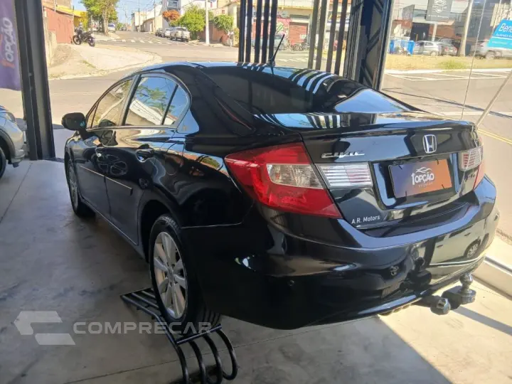 Civic Sedan LXR 2.0 Flexone 16V Aut. 4p