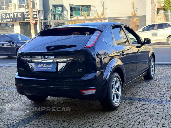 FOCUS 2.0 Titanium Hatch 16V
