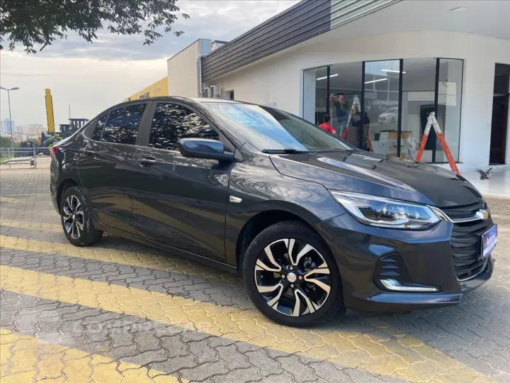 ONIX 1.0 TURBO FLEX PLUS PREMIER AUTOMÁTICO