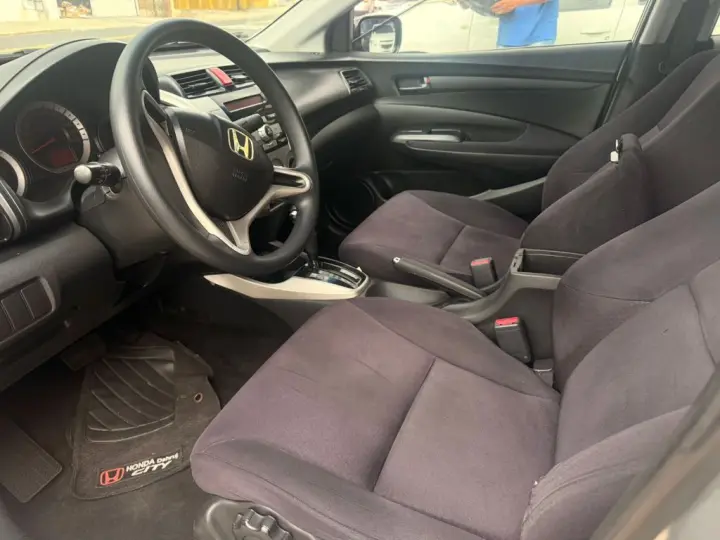 CITY Sedan LX 1.5 Flex 16V 4p Aut.