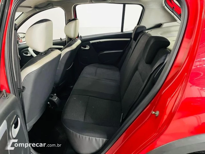 SANDERO STEPWAY