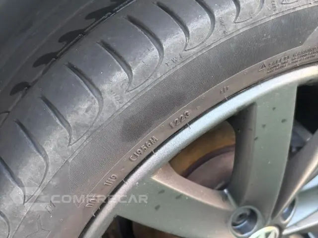 JETTA - 2.0 COMFORTLINE 4P TIPTRONIC