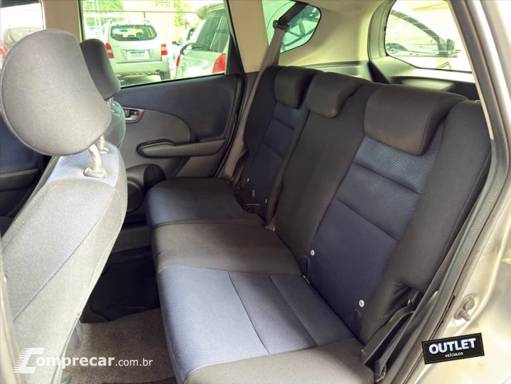 FIT 1.4 LX 16V FLEX 4P AUTOMÁTICO