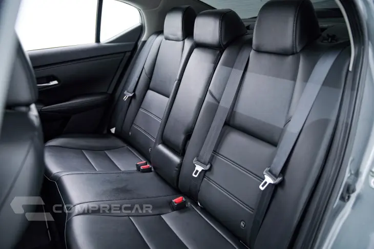Sentra Exclusive 2.0 16V Aut.