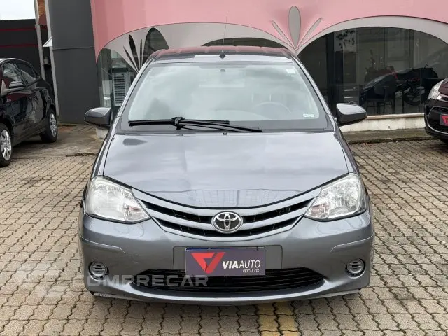 ETIOS HATCH - 1.3 X 16V 4P MANUAL