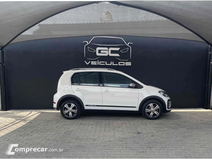 CROSS UP 1.0 TSI 12V FLEX 4P MANUAL