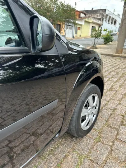 FIESTA 1.0 MPI Class Hatch 8V