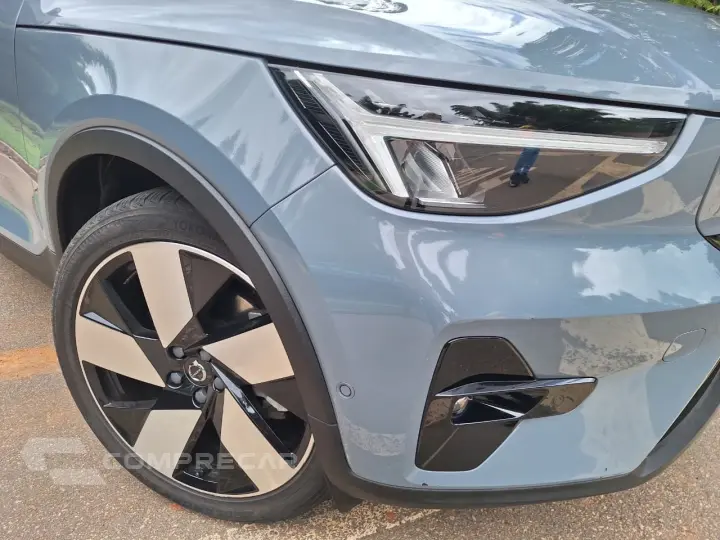 C40 P8 Recharge Twin Electric Ultimate AWD