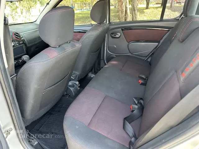 SANDERO - 1.6 STEPWAY 16V 4P AUTOMÁTICO