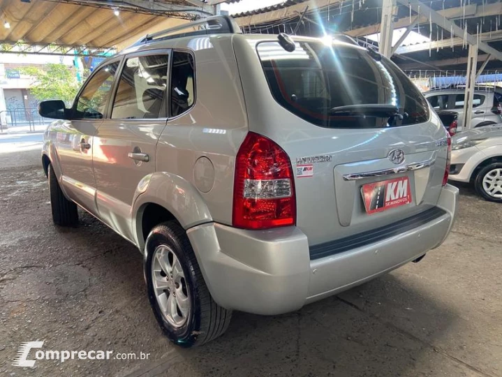 TUCSON GLS B 2.0 AUT