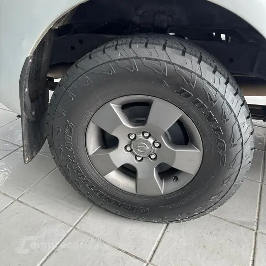 Frontier LE ATTACK CD 4x4 2.5 TB Die.Aut