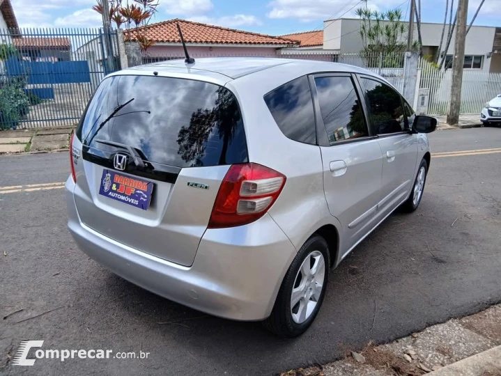 FIT 1.4 LX 8V