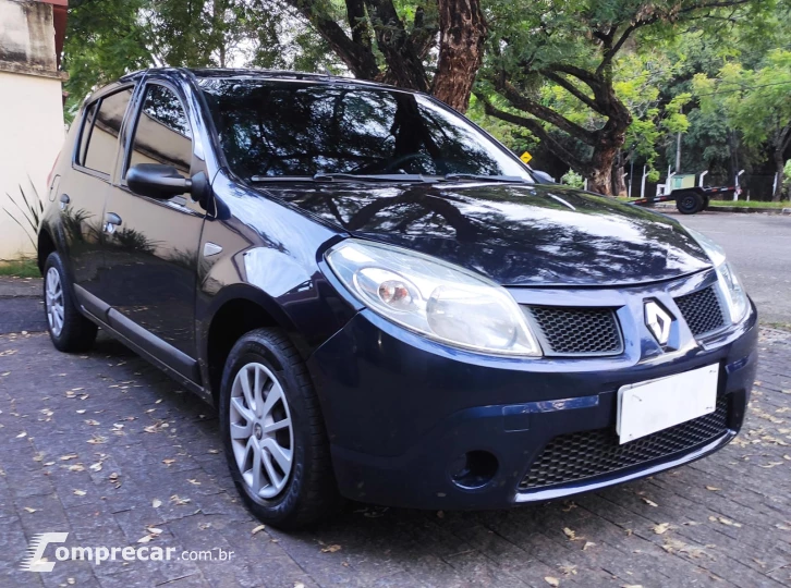 SANDERO 1.6 Authentique 8V