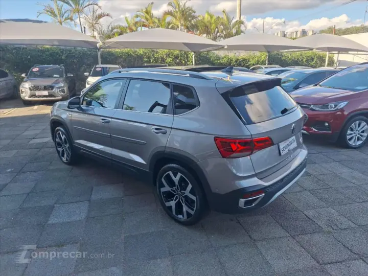TAOS 1.4 250 TSI TOTAL FLEX HIGHLINE AUTOMÁTICO