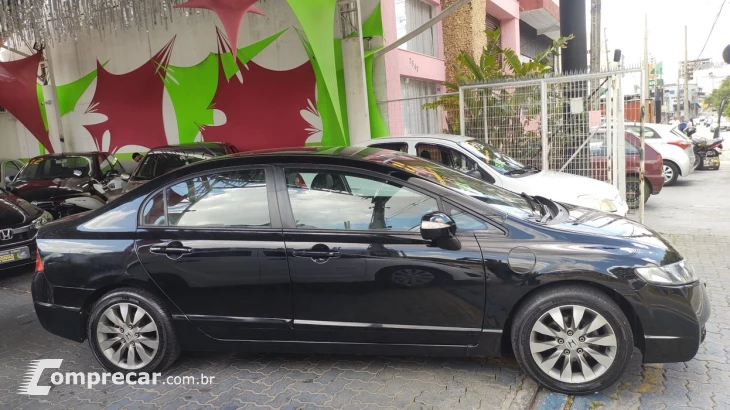 CIVIC 1.8 LXL 16V