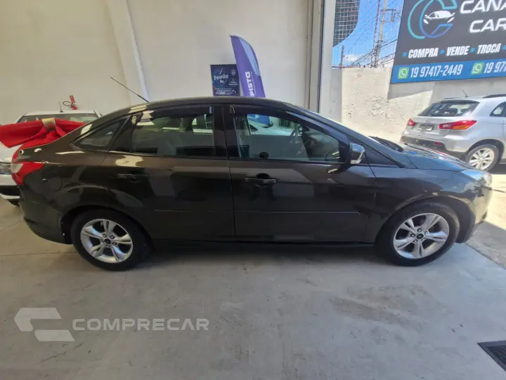 FOCUS 1.6 S Sedan 16V