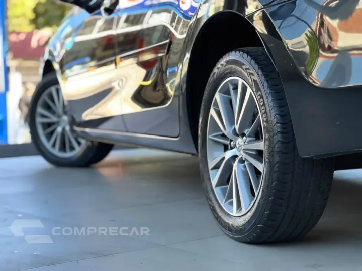 COROLLA 2.0 XEI 16V FLEX 4P AUTOMÁTICO