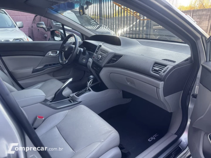 Civic 2.0 16V 4P FLEX LXR AUTOMÁTICO