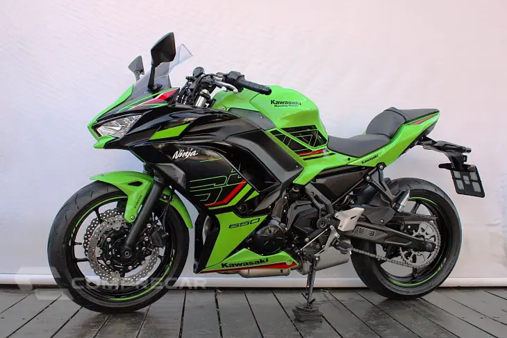 KAWASAKI NINJA 650 KRT EDITION