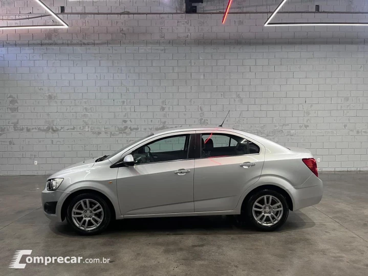 Sonic 1.6 Ltz Sedan 16V Flex 4P Automático