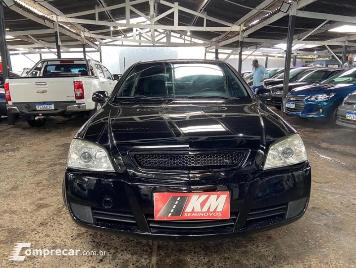 ASTRA HATCH ADVANTAGE 2.0 4P