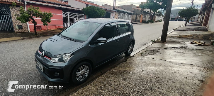 UP 1.0 TSI Move UP 12V
