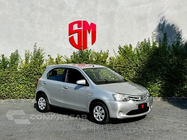 ETIOS HATCH - 1.5 XS 16V 4P MANUAL
