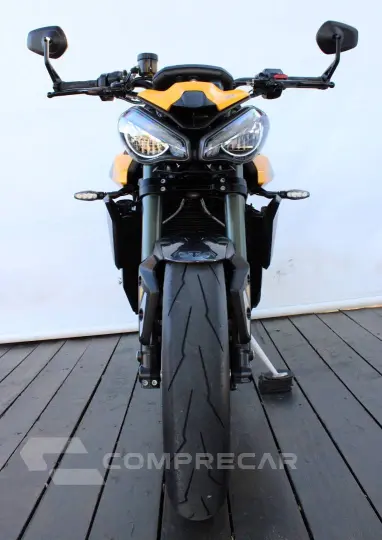 TRIUMPH STREET TRIPLE RS ABS