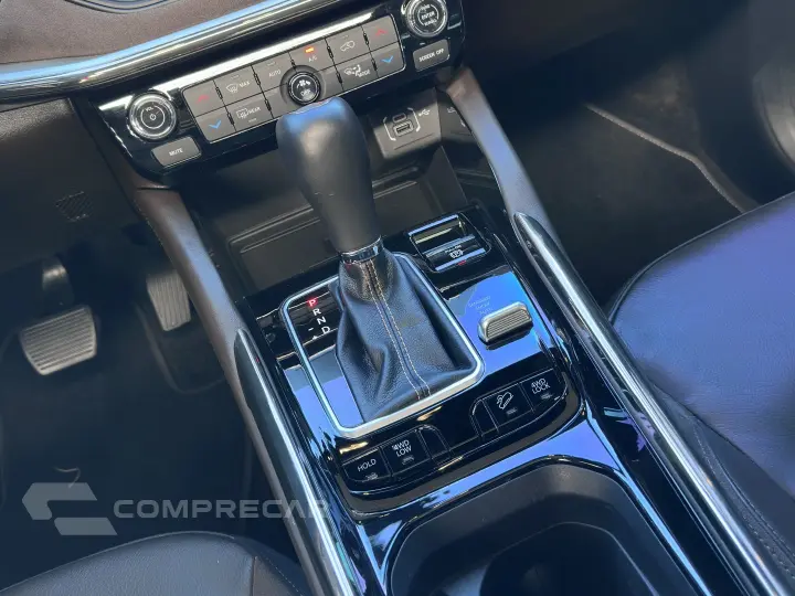 COMMANDER 2.0 TD380 TURBO DIESEL OVERLAND AT9