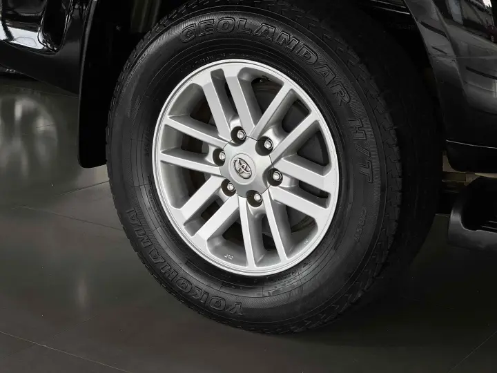 HILUX SW4 2.7 SR 4X2 16V FLEX 4P AUTOMÁTICO