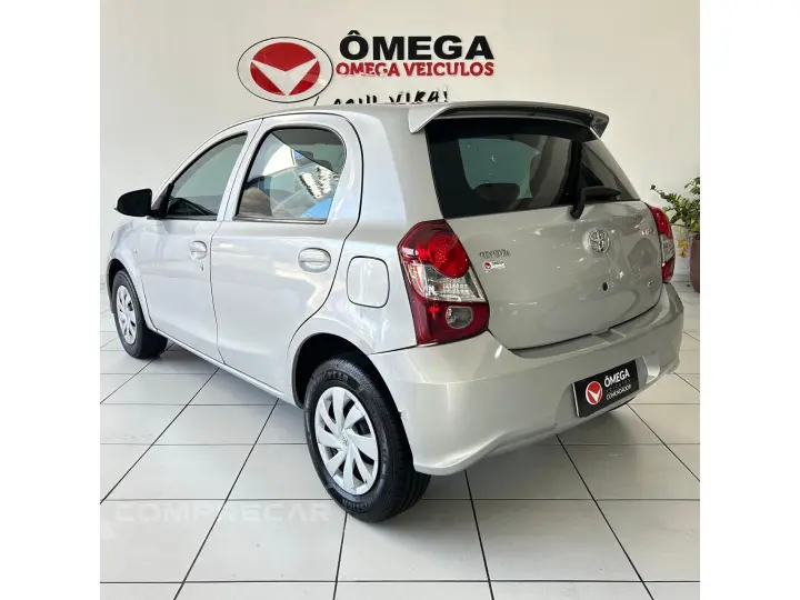 ETIOS 1.3 X 16V FLEX 4P MANUAL