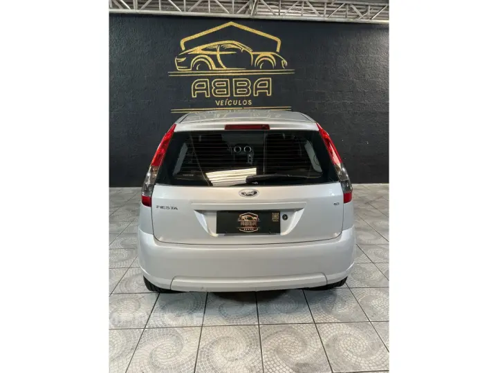 FIESTA 1.6 MPI CLASS HATCH 8V FLEX 4P MANUAL