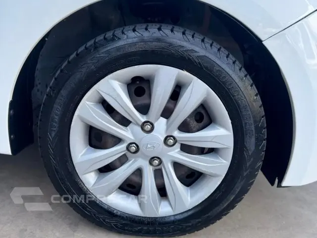 HB20 - 1.6 COMFORT PLUS 16V 4P AUTOMÁTICO