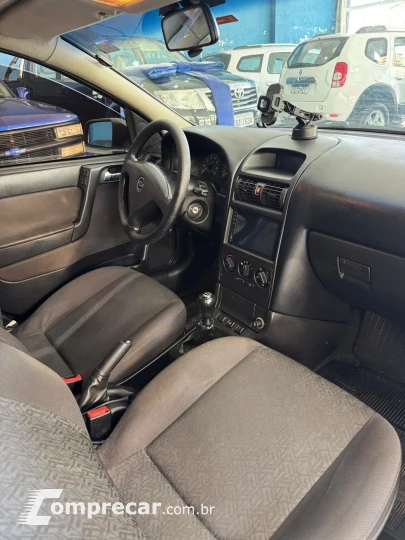 ASTRA 2.0 MPFI Advantage 8V