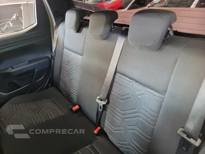 Strada Freedom 1.3 Flex 8V CD