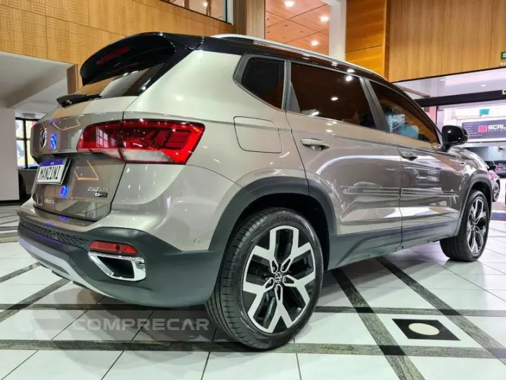 TAOS 1.4 250 TSI HIGHLINE