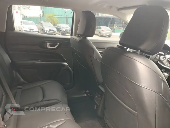Compass 1.3 16V 4P FLEX LONGITUDE T270 TURBO AUTOMÁTICO