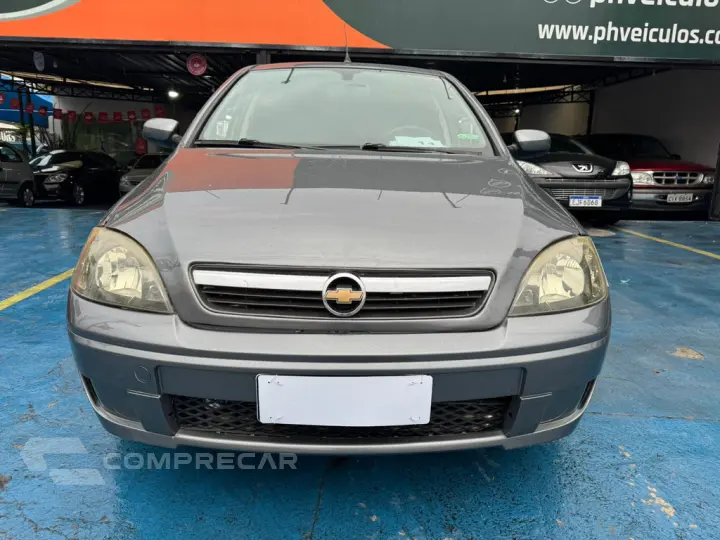Corsa Sedan