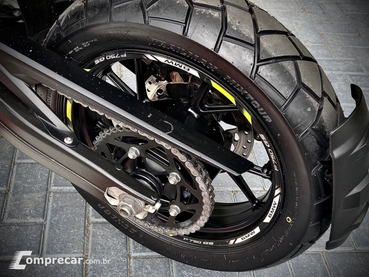 F750 GS SPORT